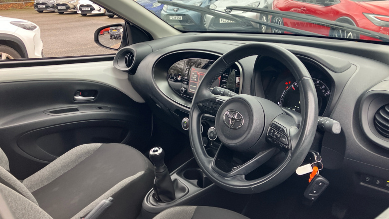 Toyota Aygo X 1.0 VVT-i Pure 5dr Petrol Hatchback